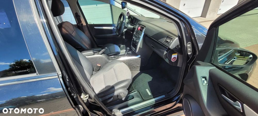 Mercedes-Benz Klasa B 200 CDI Autotronic - 11
