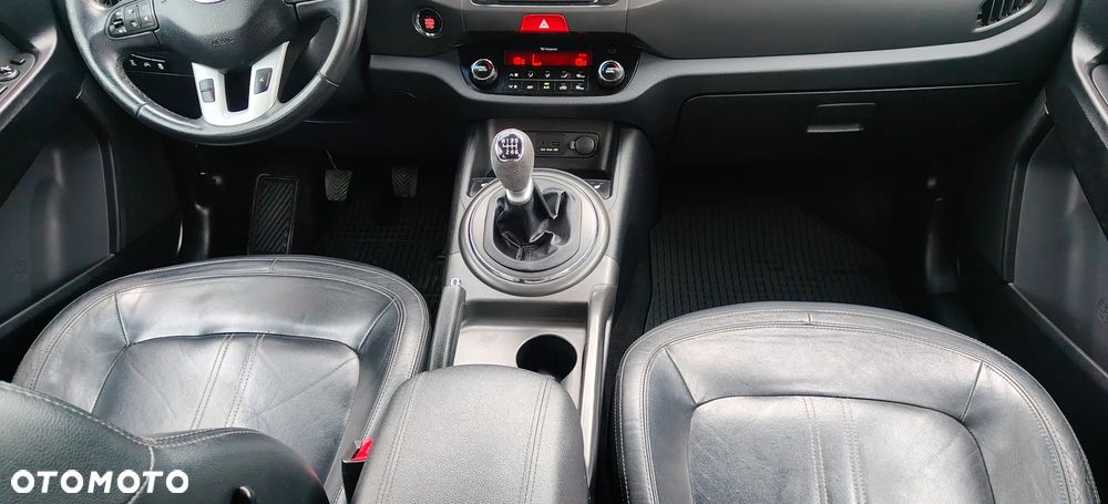 Kia Sportage 2.0 CRDI XL - 27