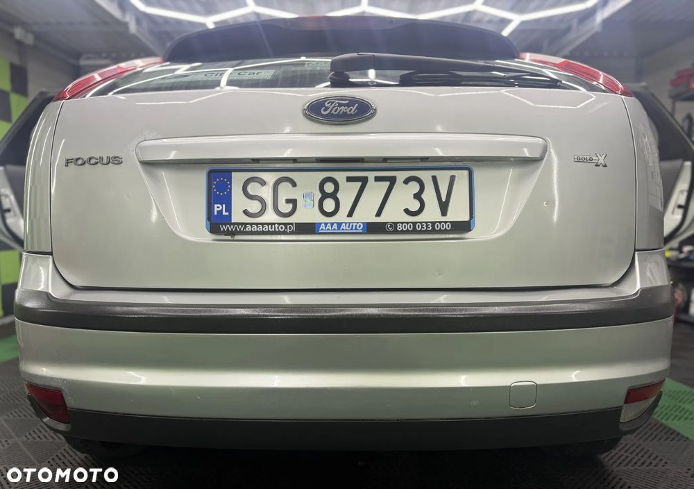 Ford Focus 1.6 FX Gold / Gold X - 30