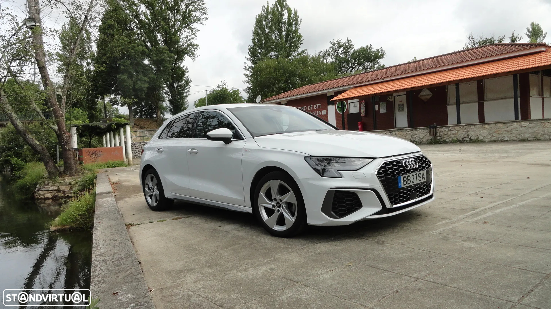 Audi A3 Sportback 30 TDI S line S tronic - 4