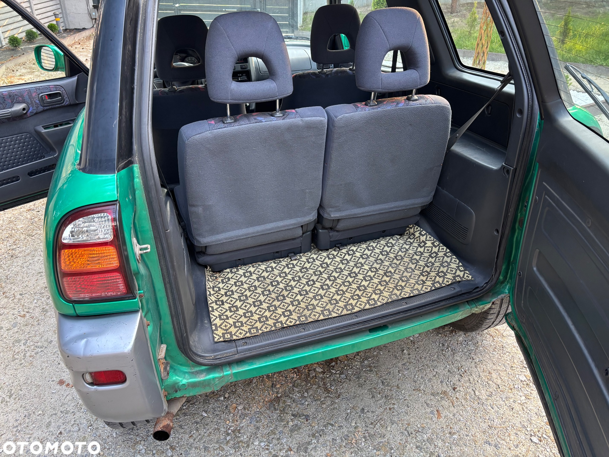 Toyota RAV4 - 17