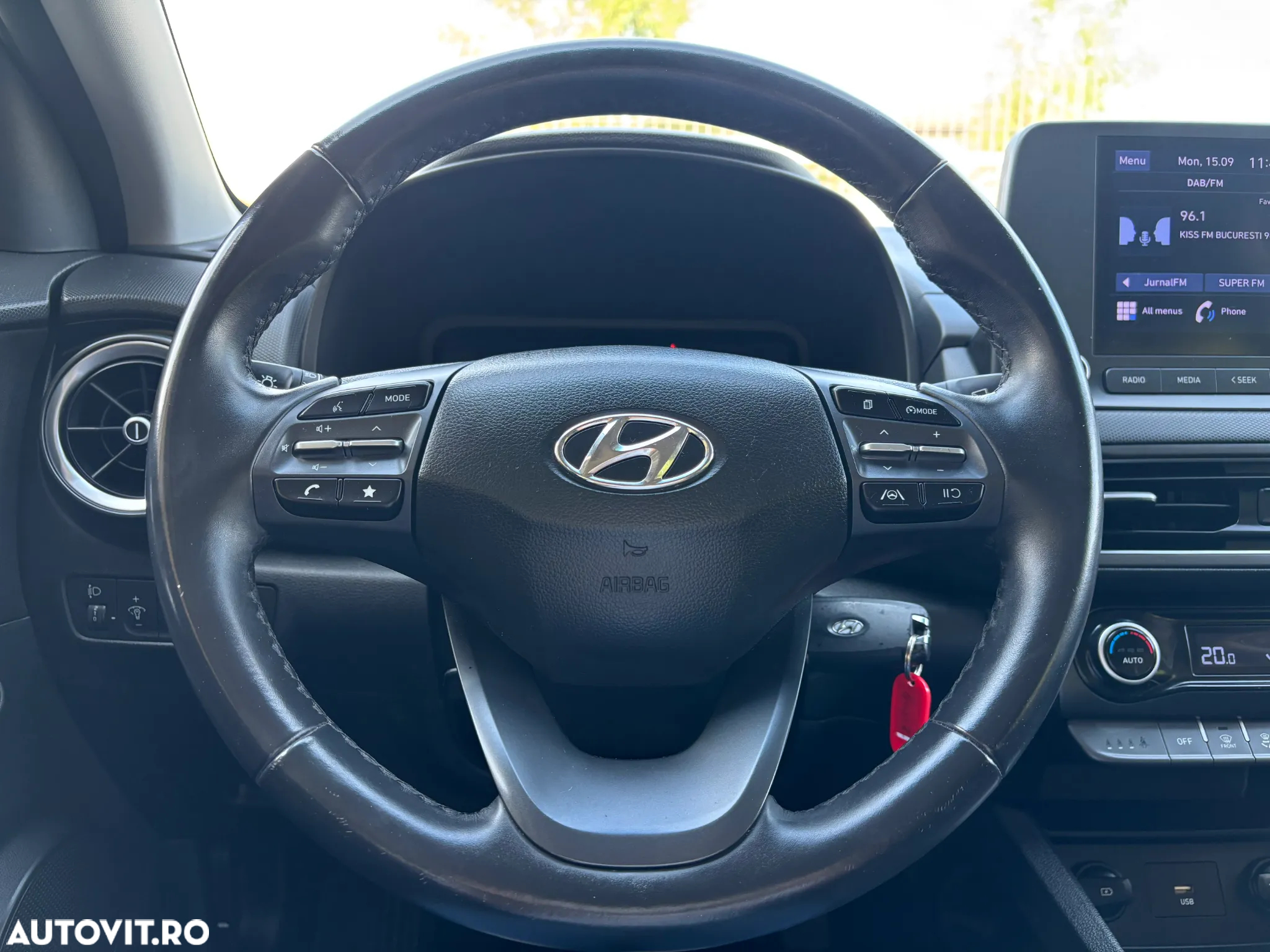 Hyundai KONA - 22