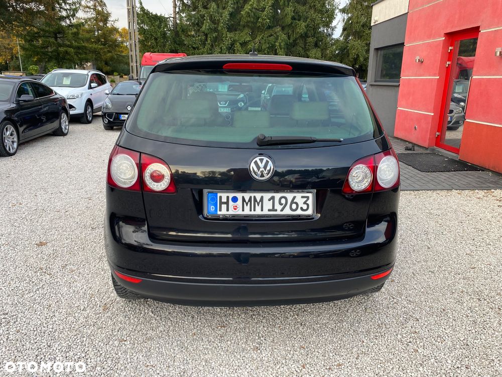 Volkswagen Golf Plus - 25