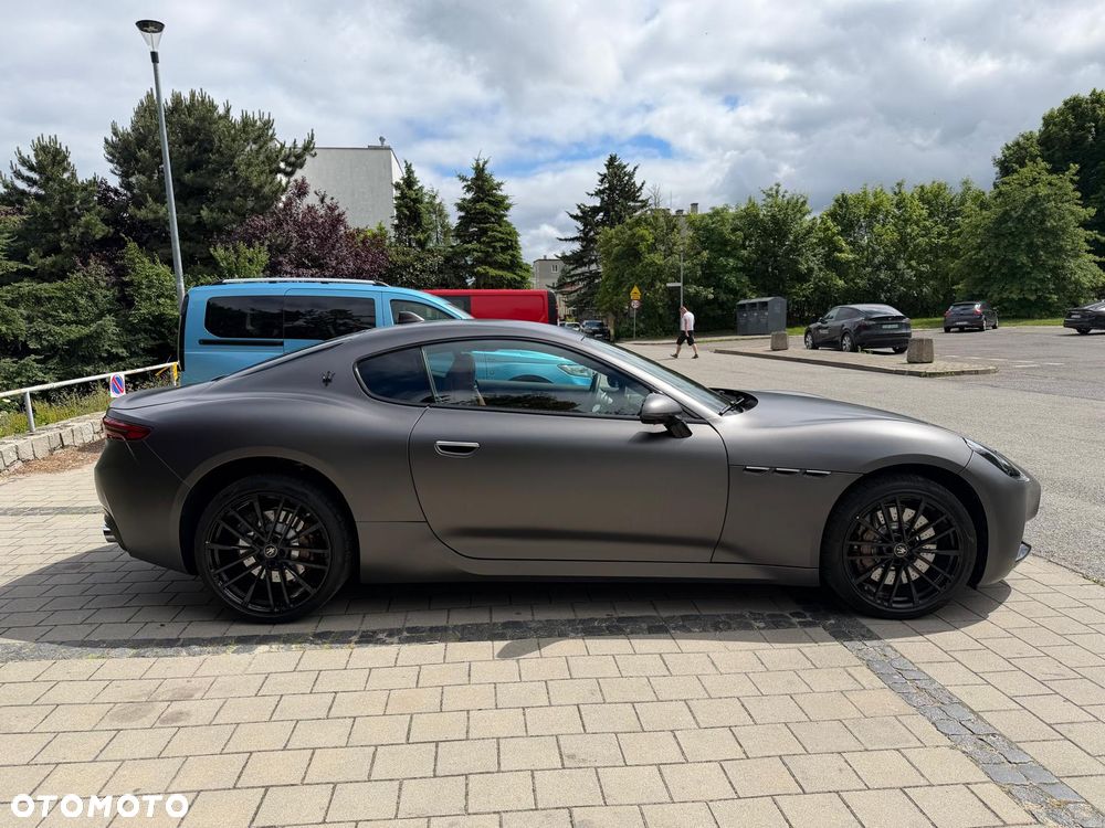 Maserati GranTurismo - 3