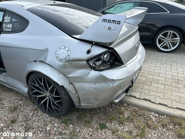 Hyundai Coupe - 9