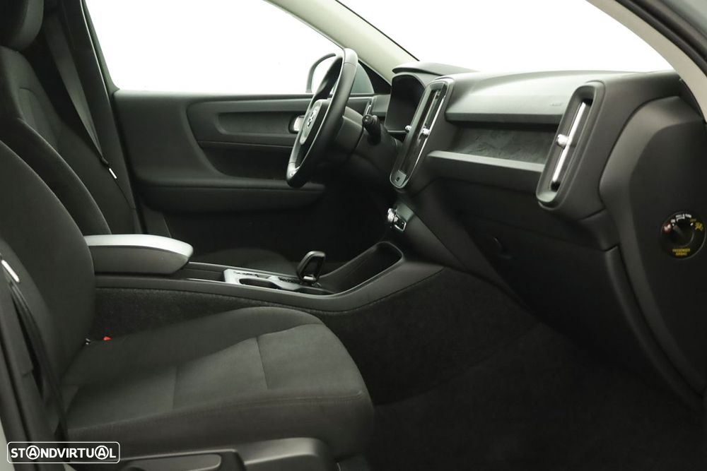 Volvo XC 40 2.0 B3 Essential - 20