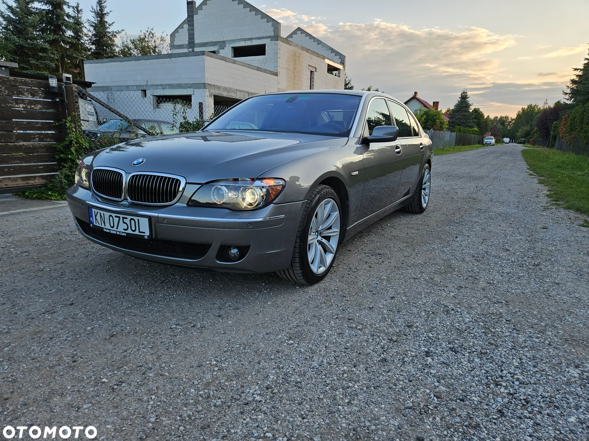 BMW Seria 7 750Li - 9