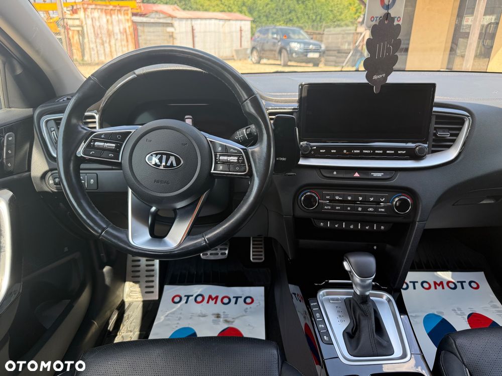 Kia XCeed 1.6 CRDi DCT7 PLATINUM EDITION - 27