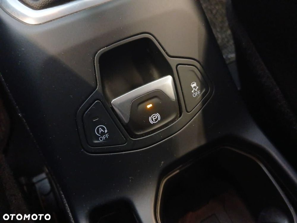 Jeep Renegade - 15
