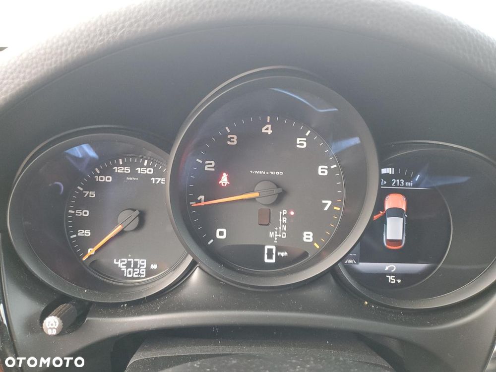 Porsche Macan PDK - 9