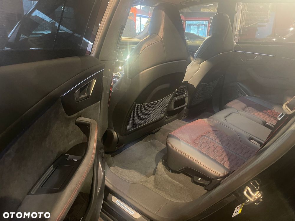 Audi RS Q8 TFSI quattro tiptronic - 22