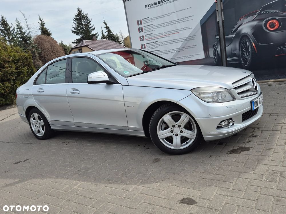 Mercedes-Benz Klasa C 220 CDI Avantgarde - 16