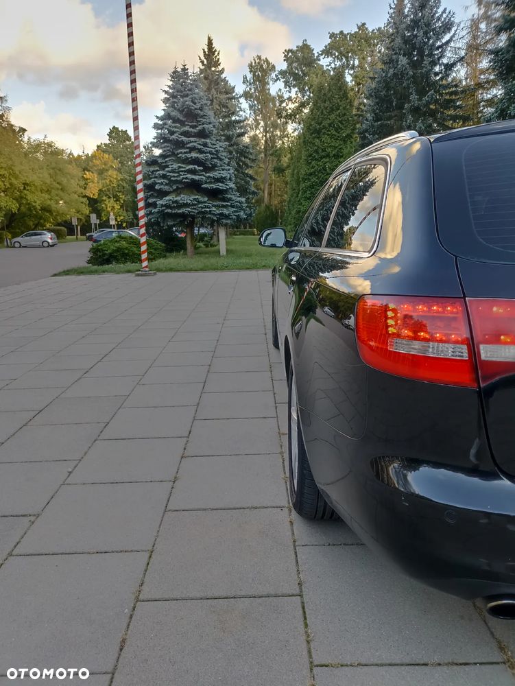 Audi A6 Avant - 10