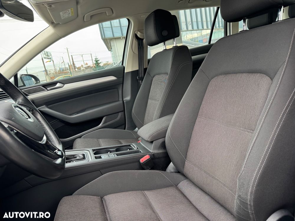 Volkswagen Passat 2.0 TDI SCR (BlueMotion Technology) DSG Highline - 16
