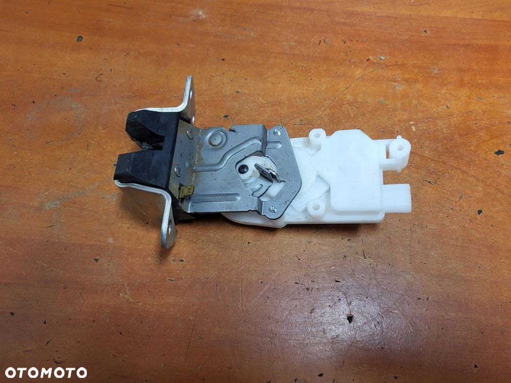 ZAMEK KLAPY BAGAŻNIKA CITROEN C4 AIRCROSS 2012-2017