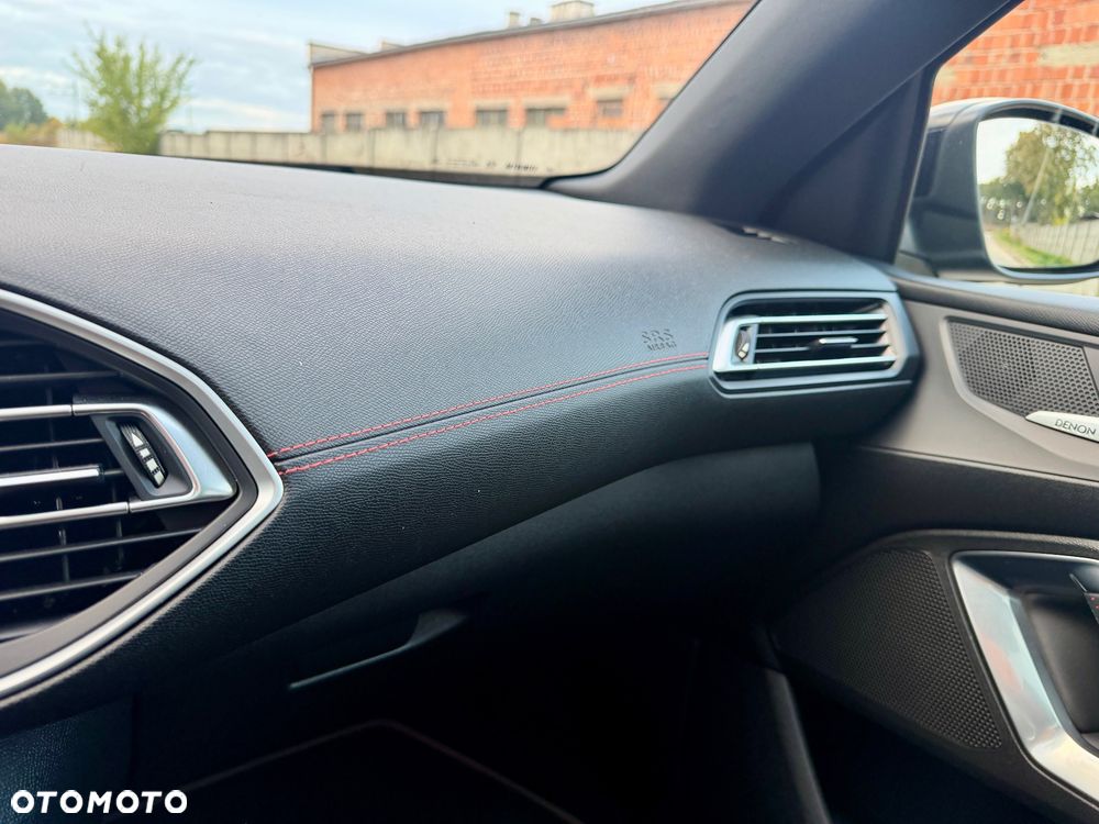 Peugeot 308 GTi by Sport - 30