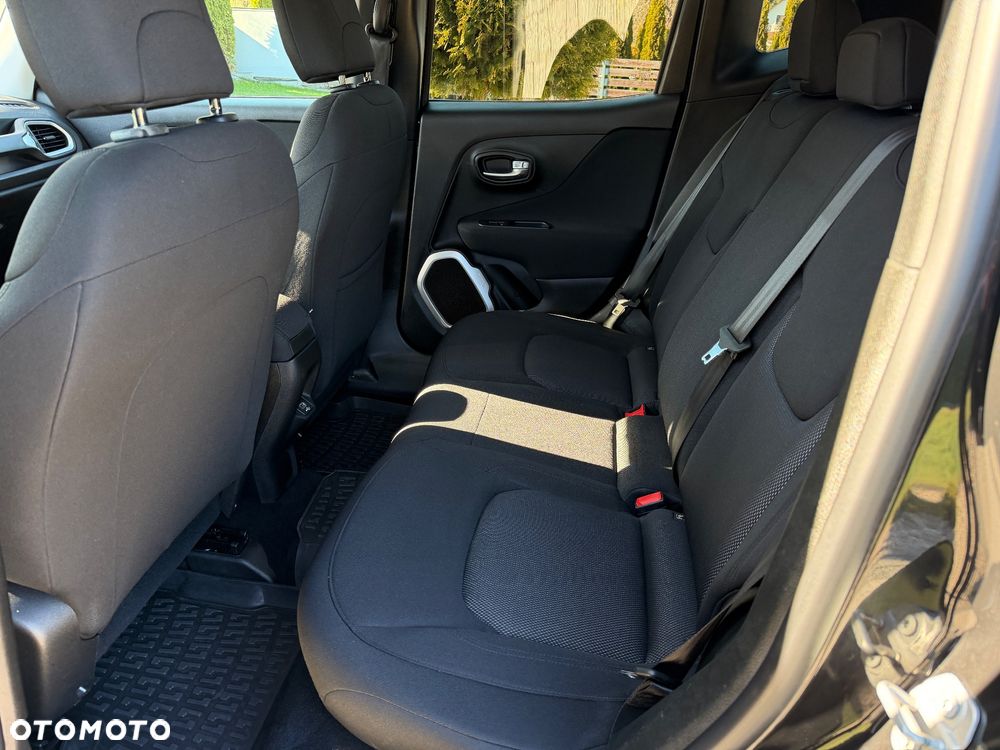 Jeep Renegade 1.4 MultiAir DSG Business Line - 29