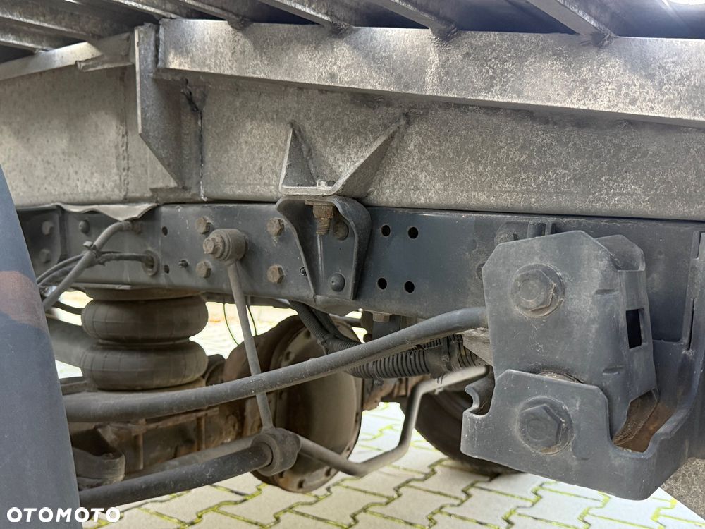 Iveco Daily 35S180 3.0. 180 KM - 18