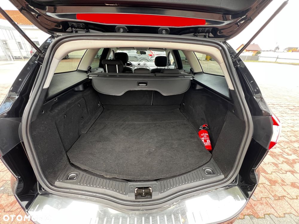 Ford Mondeo 2.0 TDCi Titanium - 17