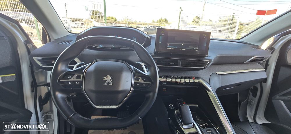 Peugeot 3008 1.6 Hybrid Allure e-EAT8 - 18