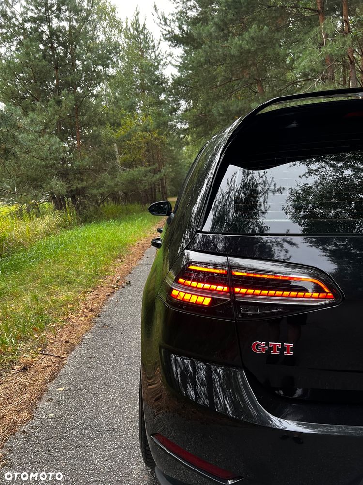 Volkswagen Golf GTI Performance BlueMotion Technology DSG - 9