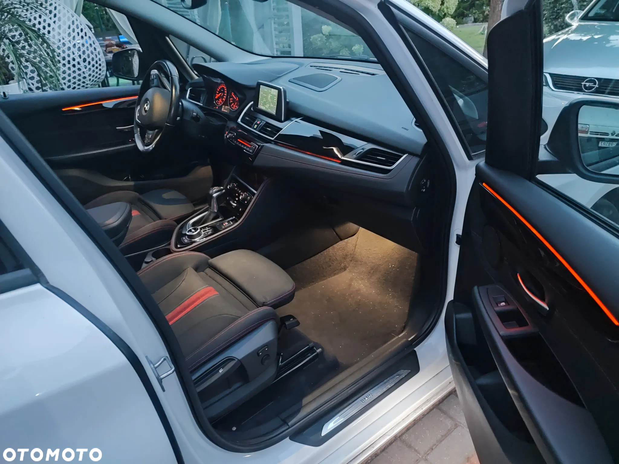BMW Seria 2 218d Sport Line - 7