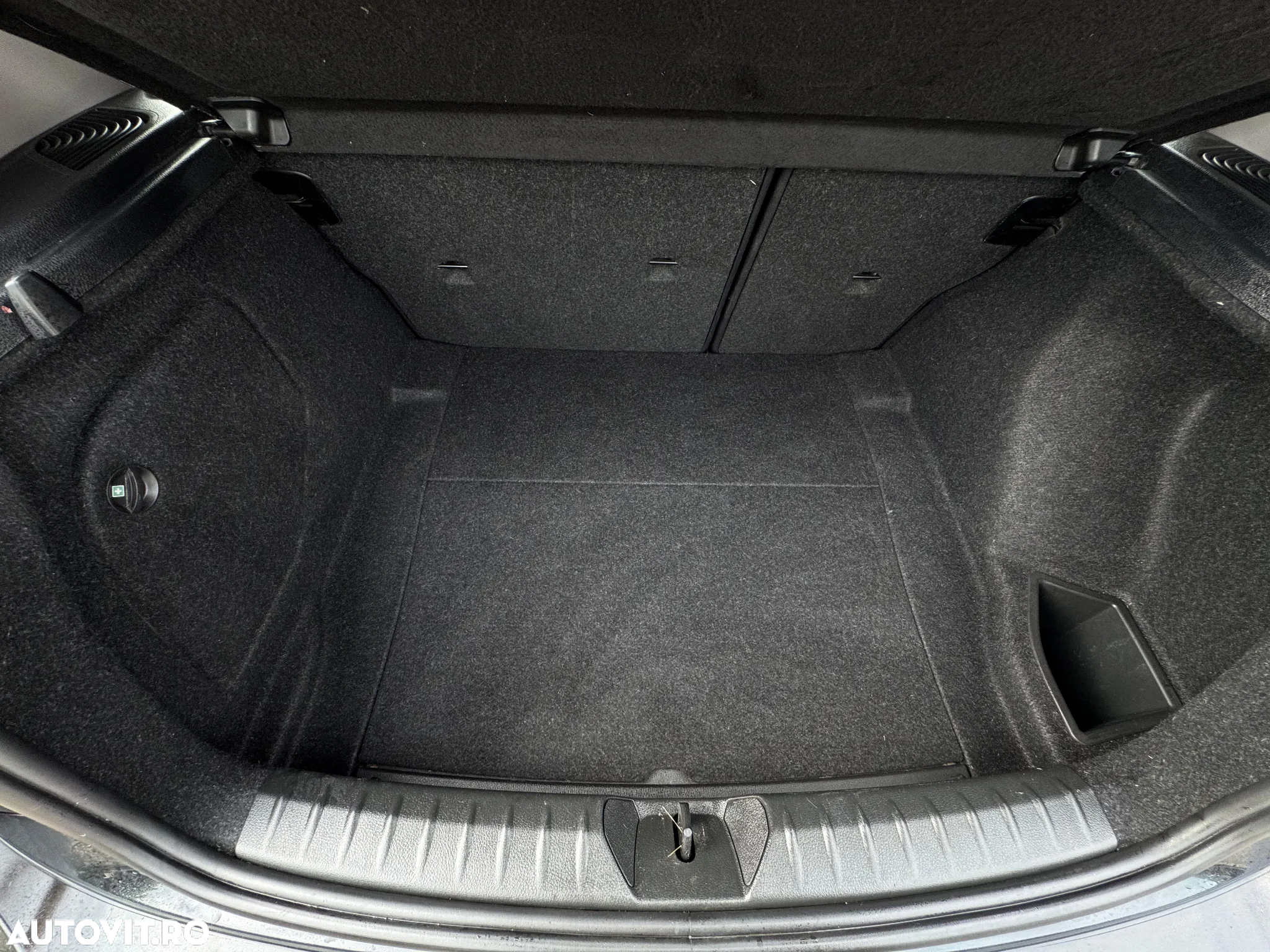 BMW Seria 1 116d - 22