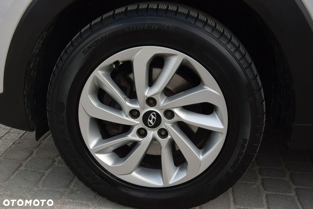 Hyundai Tucson 1.7 CRDI BlueDrive Classic 2WD - 9