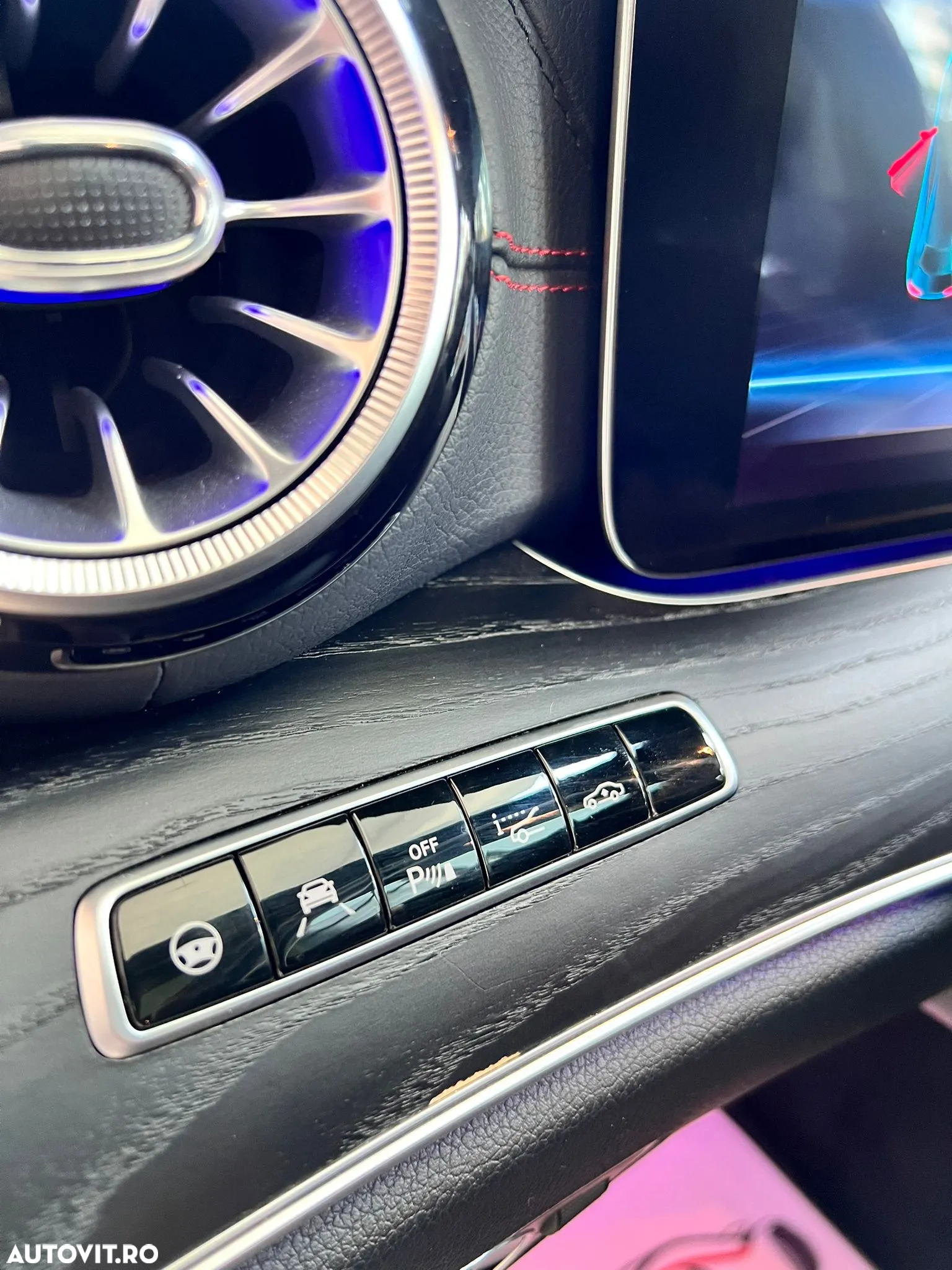 Mercedes-Benz E - 30