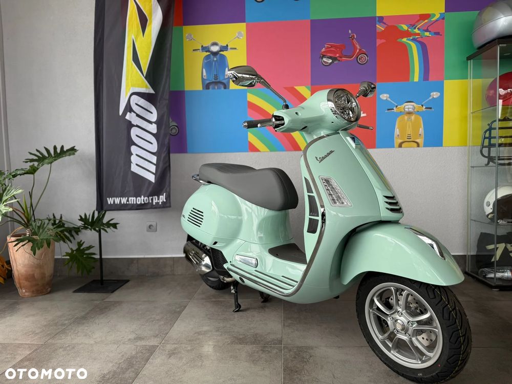 Vespa GTS - 1