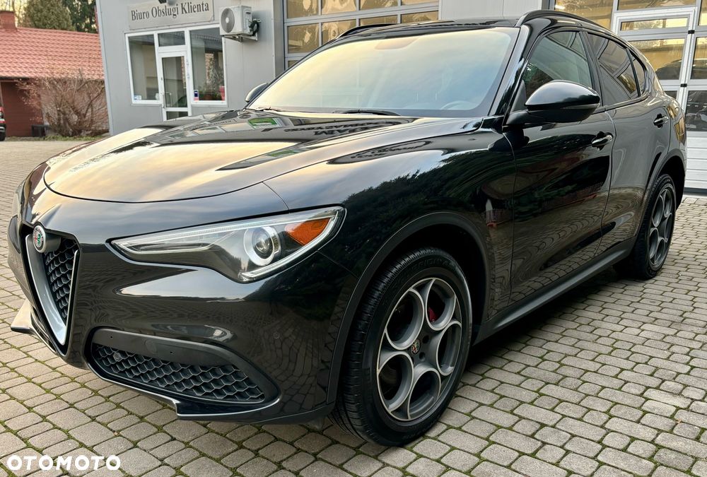 Alfa Romeo Stelvio 2.0 Turbo 16V AT8-Q4 First Edition - 3