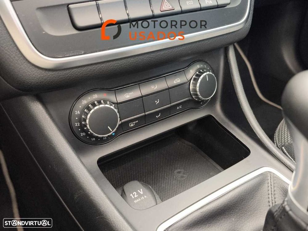 Mercedes-Benz CLA 200 CDI Urban - 24