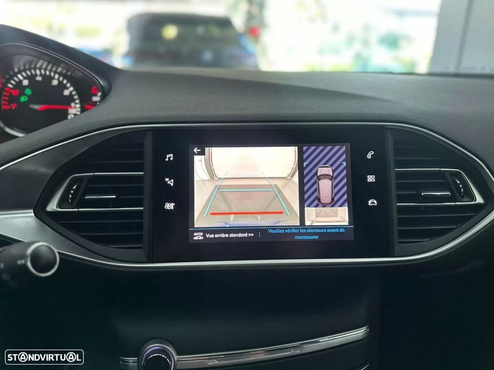 Peugeot 308 1.2 PureTech GT Line - 14