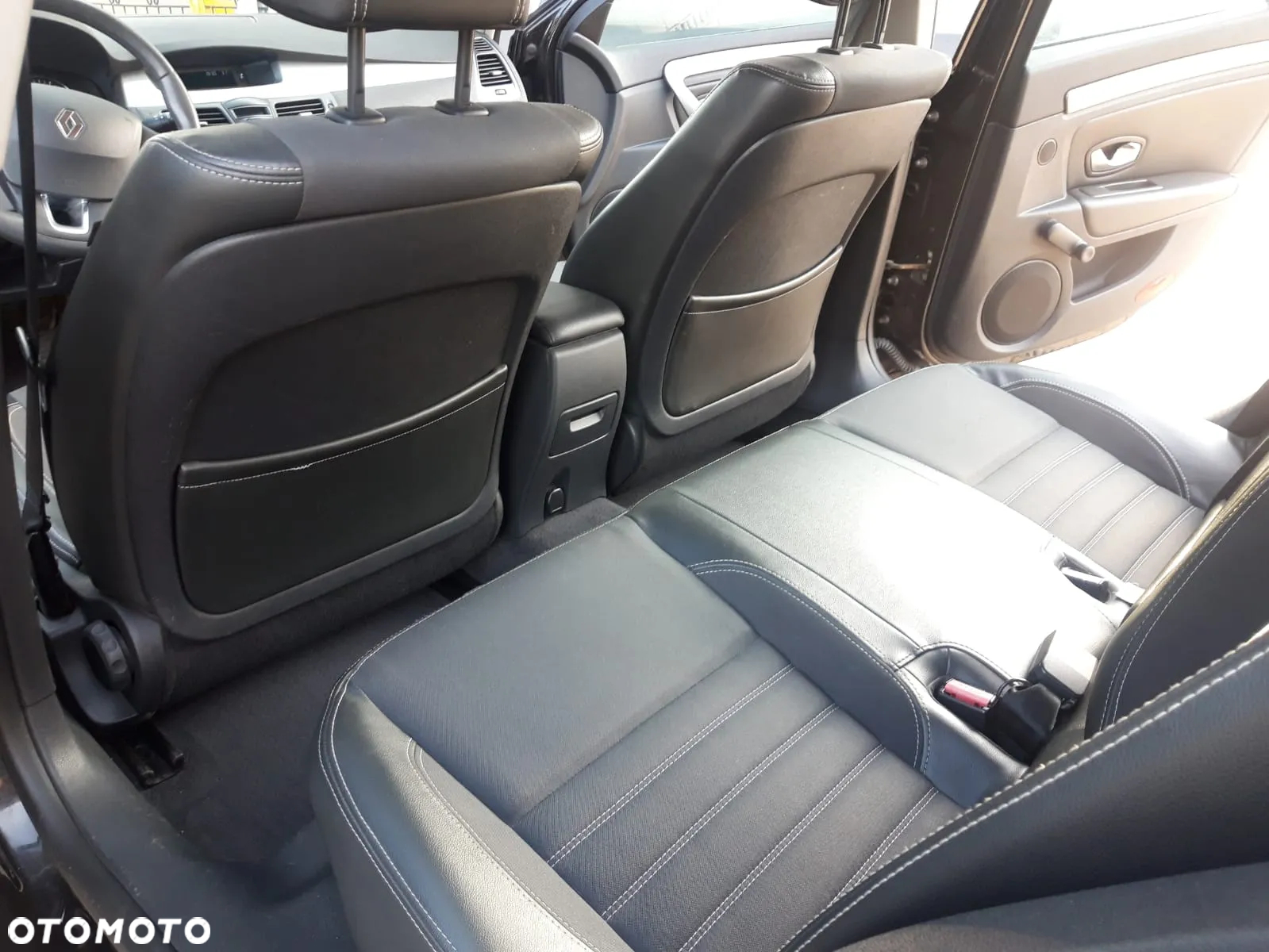 Renault Laguna - 10