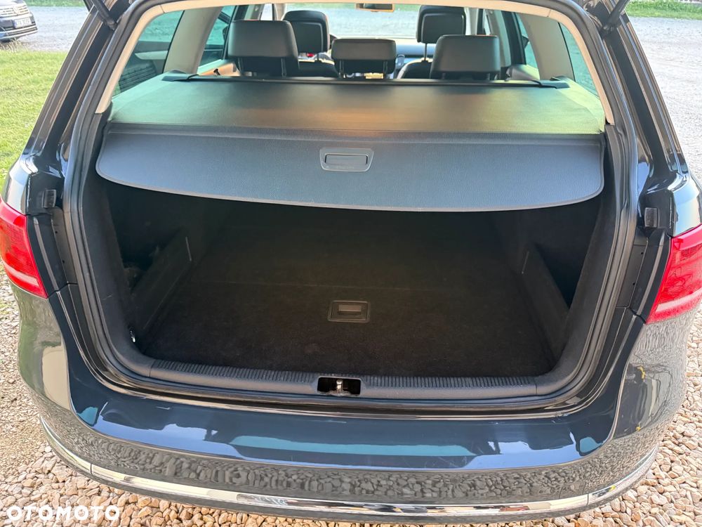 Volkswagen Passat 2.0 TDI BlueMotion Technology Highline - 17