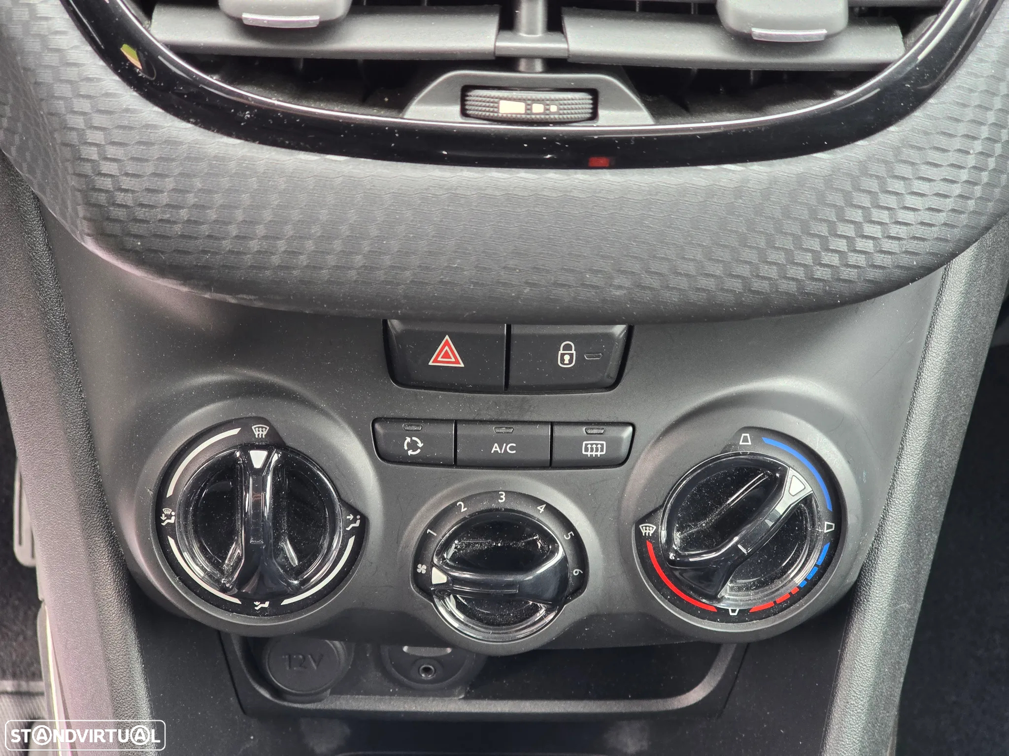 Peugeot 2008 1.2 PureTech Style - 14