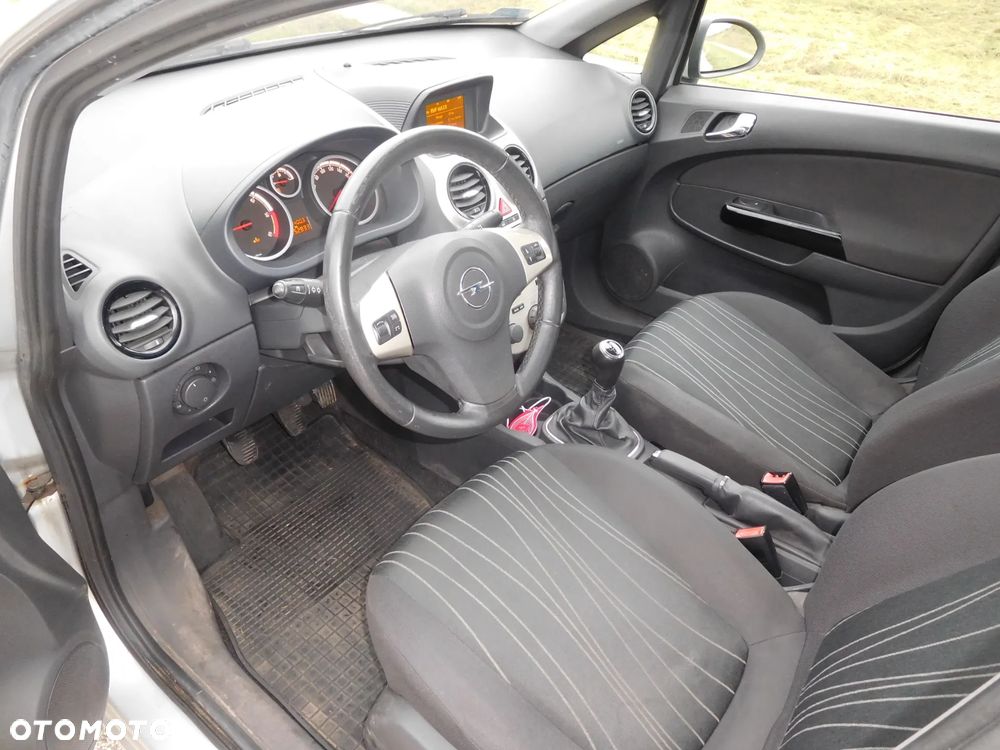 Opel Corsa 2006 photo 5