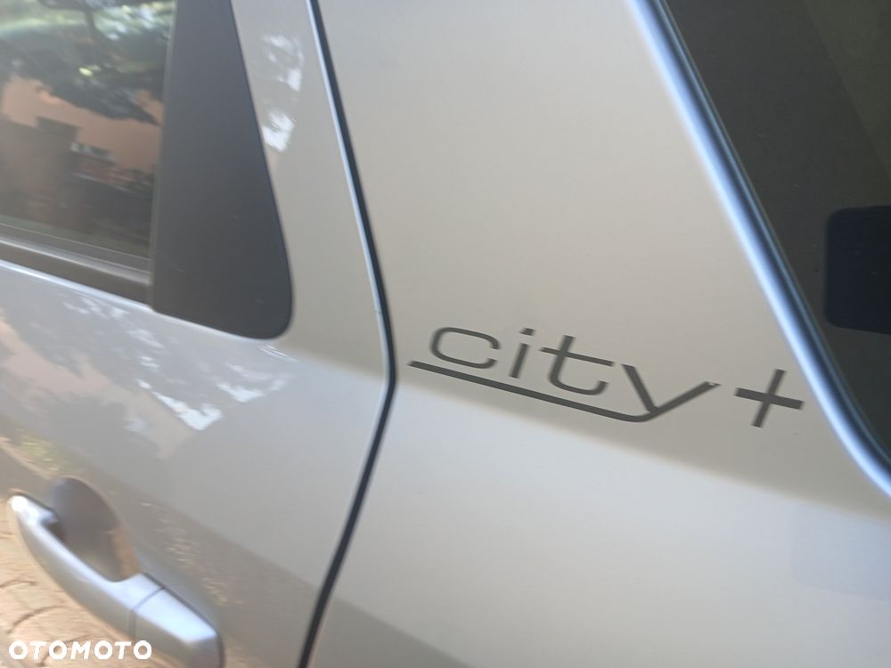 Suzuki SX4 - 23