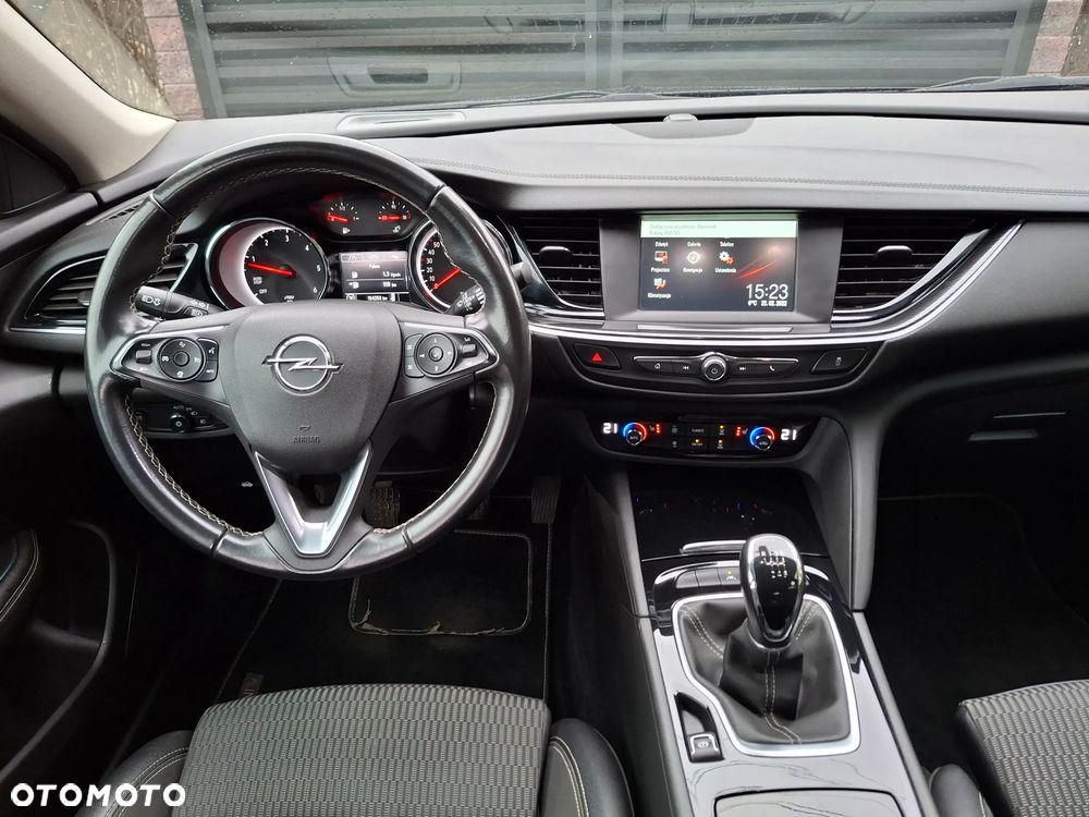 Opel Insignia 1.6 CDTI Innovation S&S - 11
