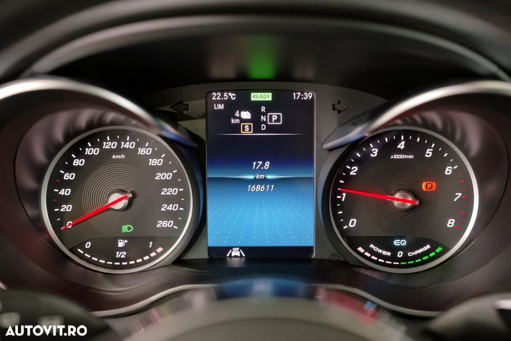 Mercedes-Benz GLC 300 e 4MATIC - 15