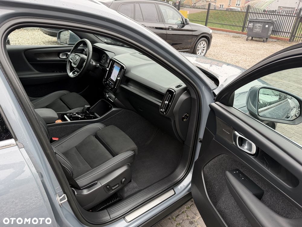 Volvo XC 40 T5 Plug-In Hybrid Plus Bright - 19