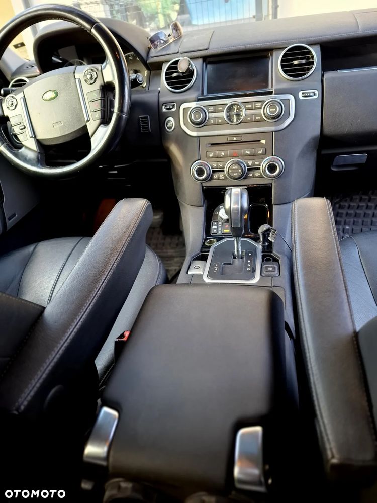 Land Rover Discovery 5.0 V8 HSE - 12