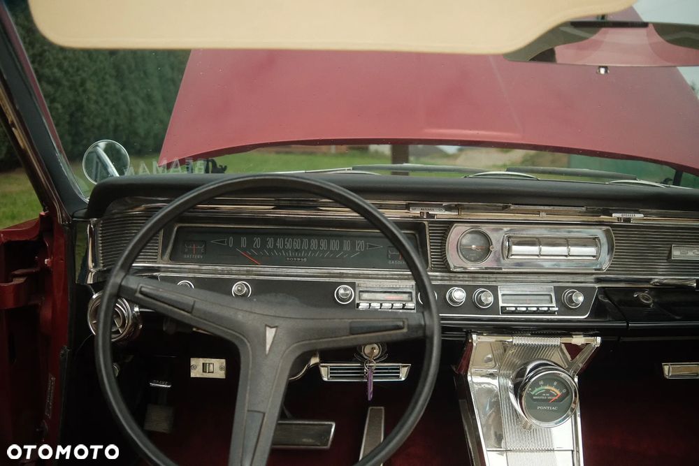 Pontiac Bonneville - 17