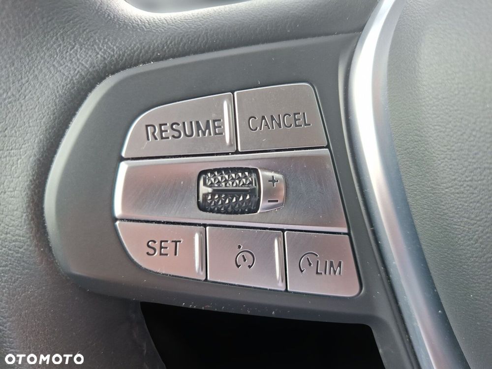 BMW X3 xDrive30d mHEV - 23