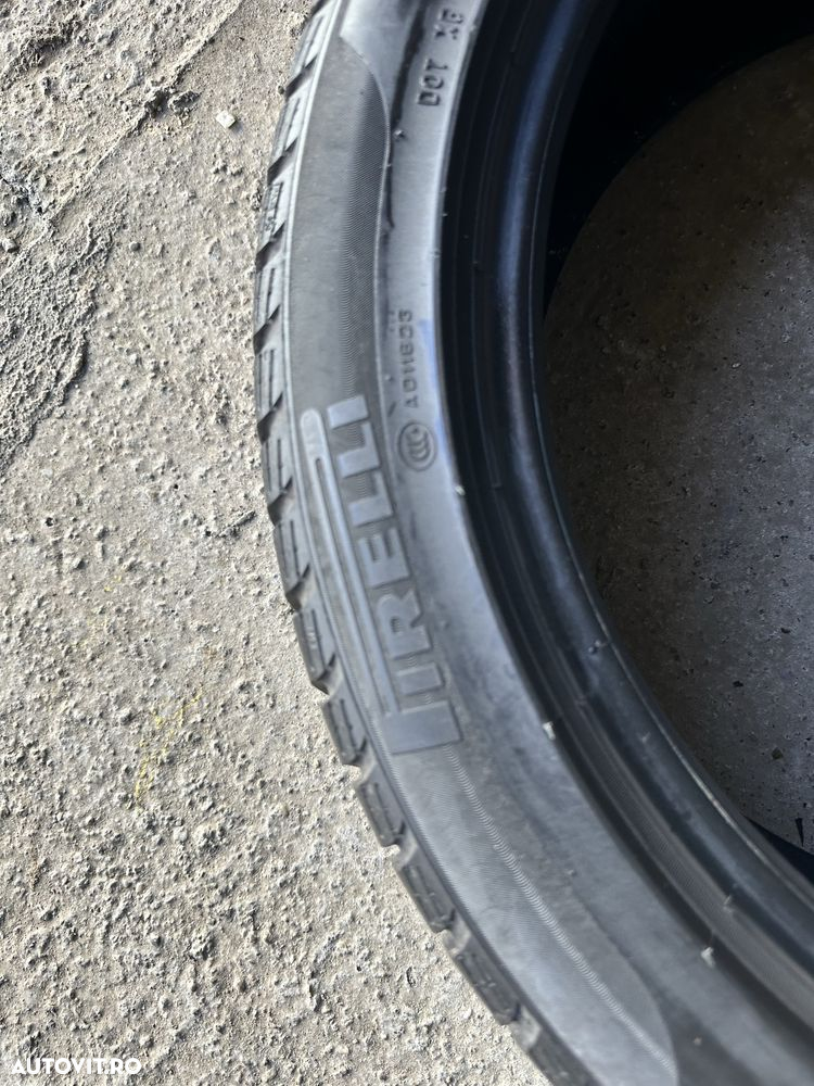 235/45 R19 Pirelli Sottozero 3 - 6