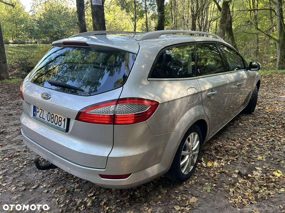 Ford Mondeo - 10
