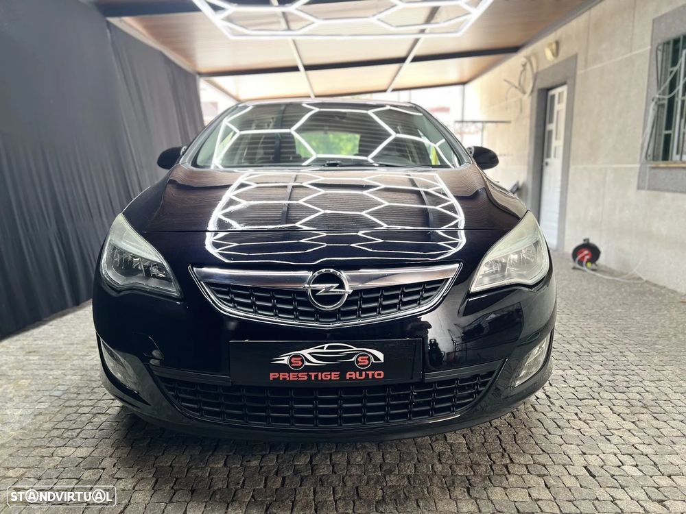 Opel Astra 1.7 CDTI Cosmo ecoFLEX - 1