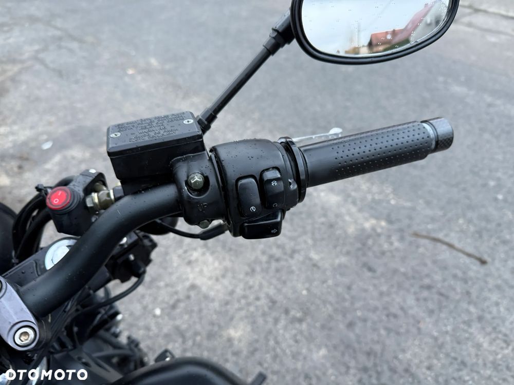 Keeway Superlight - 12