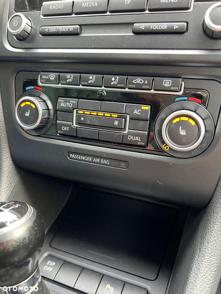 Volkswagen Golf - 16