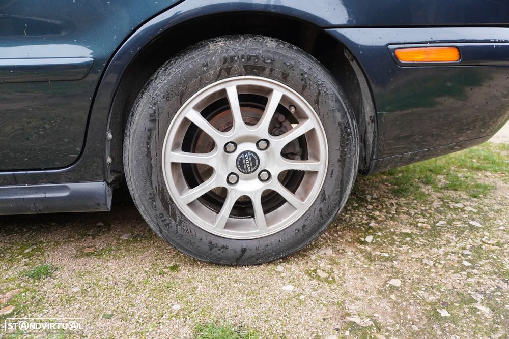 Volvo S40 1.9 D CR - 10